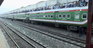 রেল-সড়ক-নৌপথে চাপ; ভাড়া নিয়ে অভিযোগ